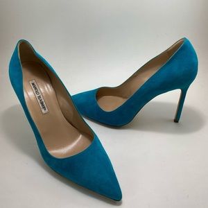 Manolo Blahnik Aqua Suede BB Pointed Toe